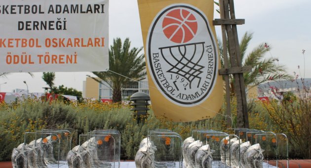 13. Geleneksel Basketbol Oskarları ve  Spora katkı ödüllerini kazananlar açıklandı
