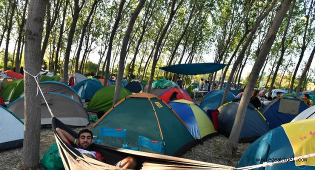 1500 genç İzmir Gençlik Festivali'nde buluştu