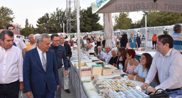 2. Edremit Kitap Fuarı geride kaldı