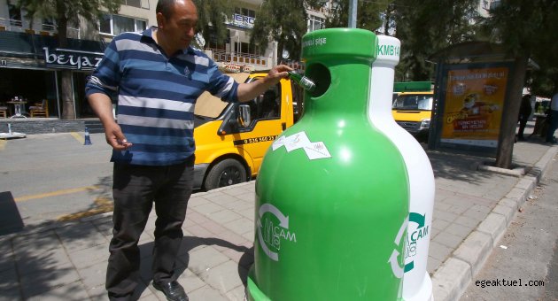 2 ton cam şişe geri dönüşüme kazandırıldı