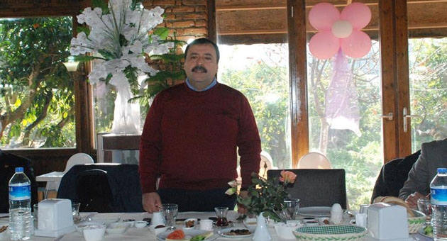 Kadir Sinan'dan ön seçim vurgusu