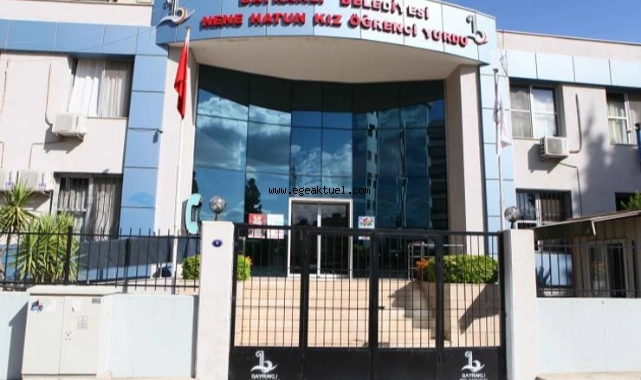 Başkan Sandal: "Öğrencilerimiz Yalnız Değil"