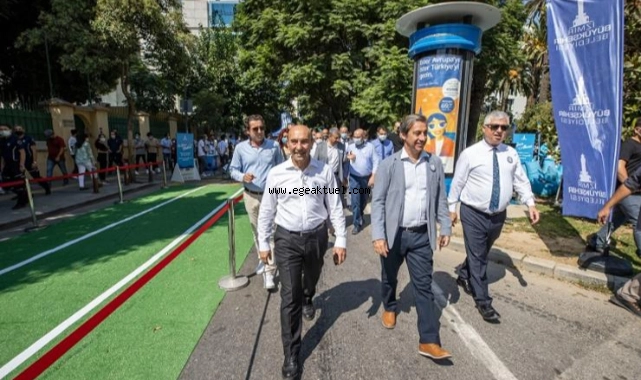 Başkan Soyer Otomobilsiz Kent Günü etkinliklerinde konuştu