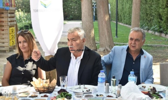 Başkan Tekin, muhtarlarla kahvaltıda buluştu