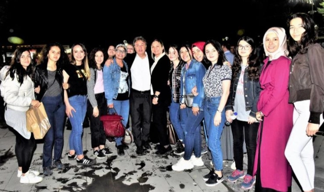 Bornova’da yurt sorununa neşter