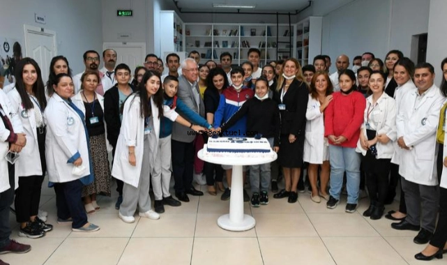 İlk ders zili Başkan Selvitopu'ndan