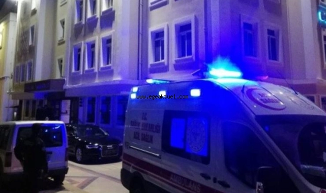 İzmir'de belediye binasında intihar paniği!
