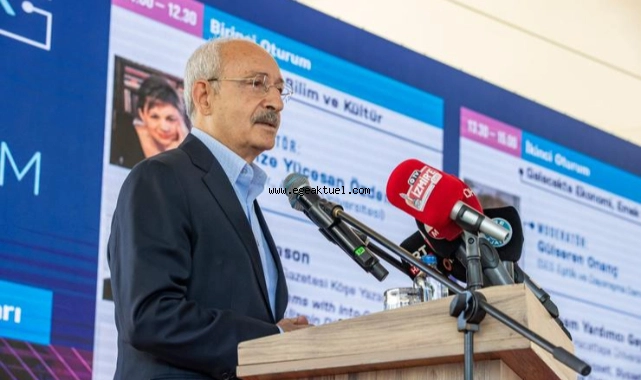 Kılıçdaroğlu Fütürizm Çalıştayı’nda konuştu
