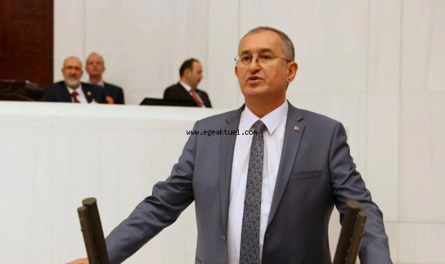 Saraylara harcanan para ile 84 bin kişilik 84 ayrı yurt yapılabilirdi