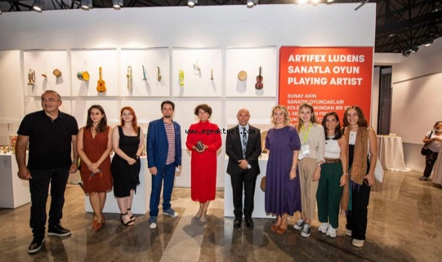 Soyer, Artifex Ludens-Sanatla Oyun sergisinin açılışına katıldı