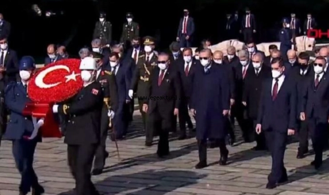Devlet erkanı Ata’nın huzuruna çıktı