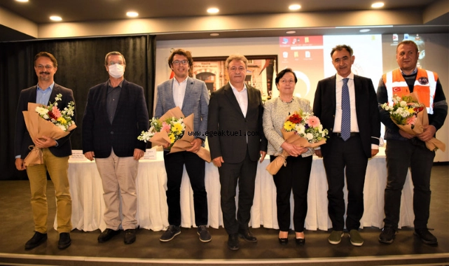 İzmir depremi Bornova’da anıldı