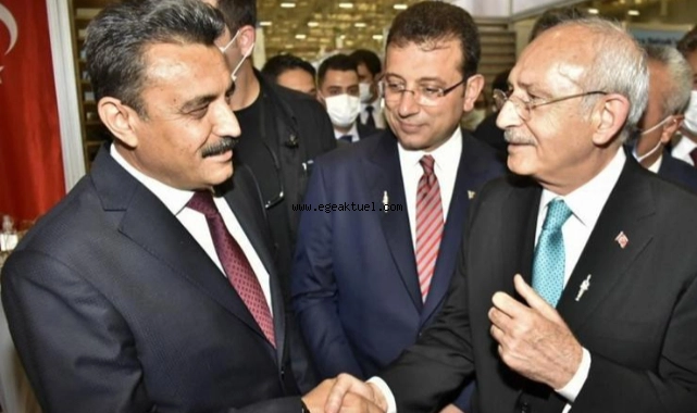 Kılıçdaroğlu Tarım Zirvesi’nde Dikili Standını Ziyaret Etti