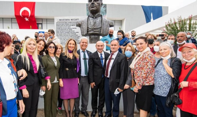 Soyer: “Bu merkez kültür üretimiyle büyüyen İzmir’in gelişimine güç verecek”