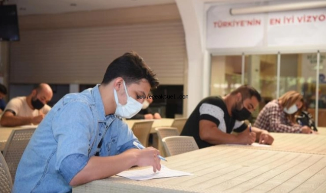 Altın Bilezik’ten seramik deviyle işbirliği