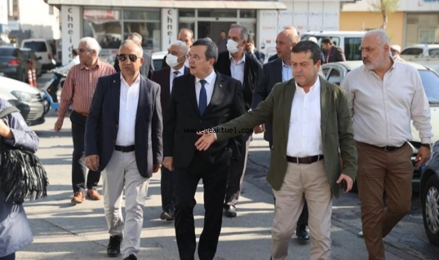 Başkan Batur Gıda Çarşısı esnafını dinledi