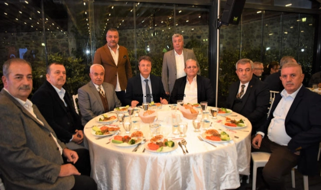 Başkan İduğ, Büyük Çarşı esnafı ile buluştu