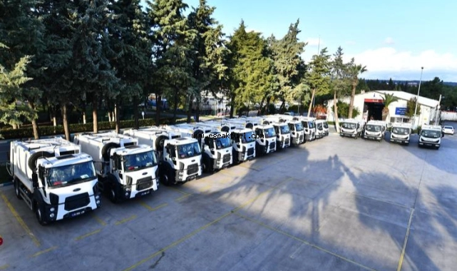 Büyükşehir’den ilçe belediyelerine çöp kamyonu desteği
