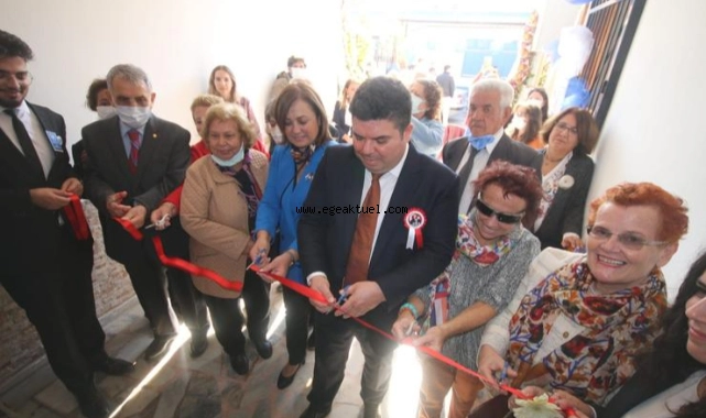Çağdaş Yaşamı Destekleme Derneği'nin gençlik merkezi açıldı