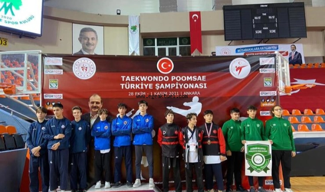 Gaziemir’in şampiyon Taekwondocuları