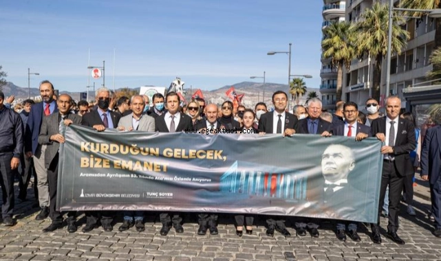 İzmirliler Ata’ya Saygı Yürüyüşü’nde buluştu