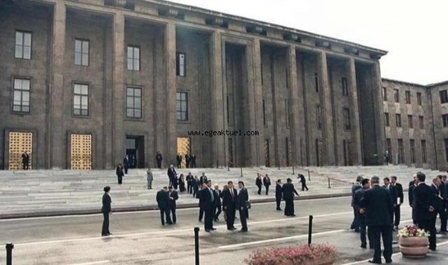 ‘Muhalefet partileri 17.30’da Meclis’te