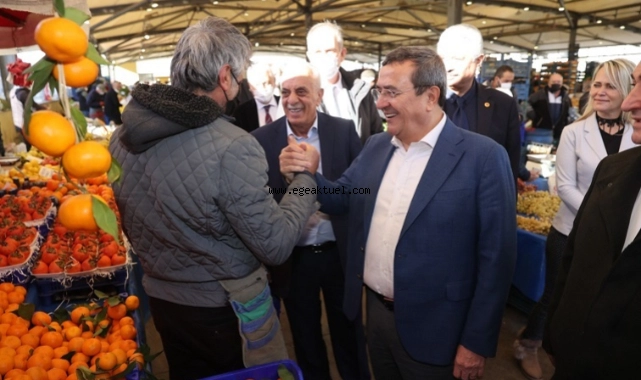 Başkan Batur, Hatay Pazaryeri’nde Vatandaşı Dinledi