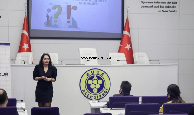 Buca’da öz geçmiş hazırlama ve mülakat teknikleri anlatıldı