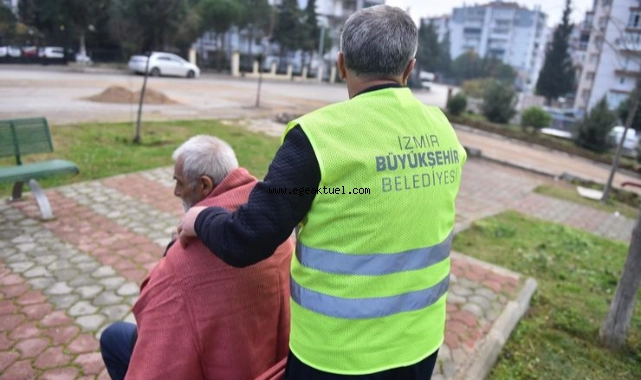 Dondurucu soğuklarda evsizlere İzmir Büyükşehir Belediyesi kucak açıyor