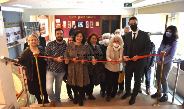 Eşine adadığı sergiyi Bornova’da açtı