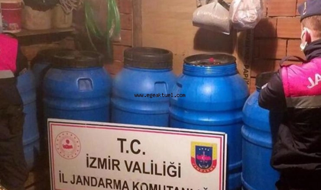 İzmir'de 1750 litre sahte şarap ele geçirildi