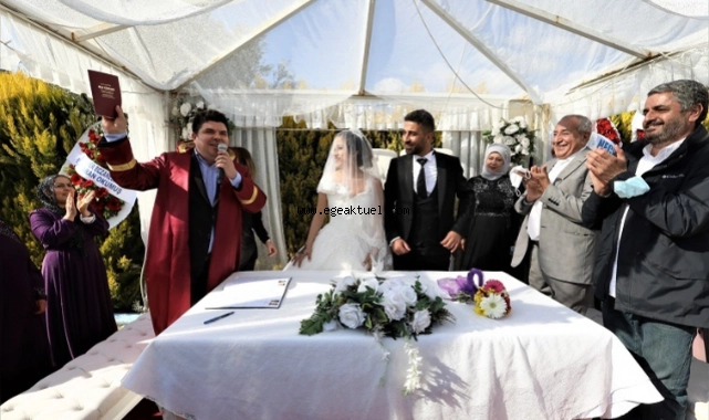Pandemide İzmir’in nikâh yükünü Buca çekti