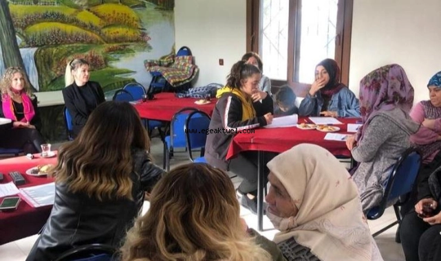 Seferihisar'da “Çarşamba Sohbetleri” başladı