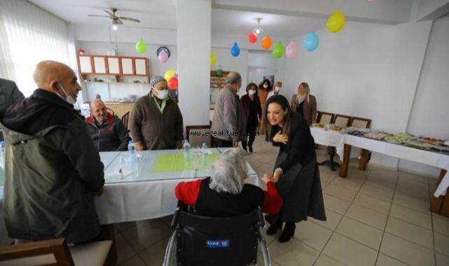 Başkan Ceritoğlu Sengel Yılın İlk Mesai Gününe Huzurevinde Başladı
