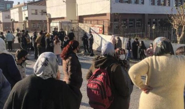 İzmir'de ortaokulda taciz gerginliği