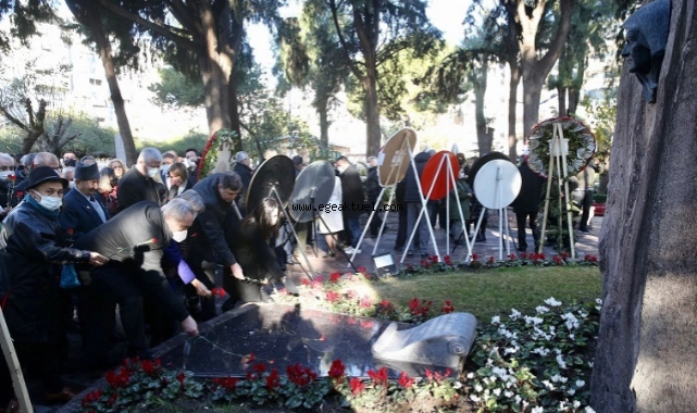 Zübeyde Hanım, Karşıyaka’da anıldı