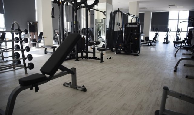 Bornova’ya yeni spor salonu