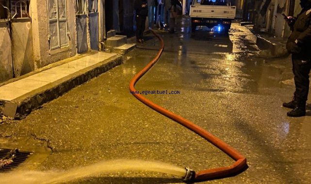 İzmir’de şiddetli yağış ve dolu etkili oldu