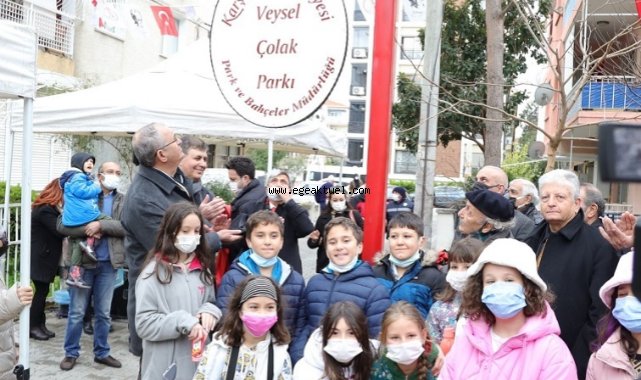 Karşıyaka'nın iki önemli edebiyat insanına iki park