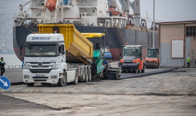 Başkan Soyer Alsancak Limanı’ndaki çalışmaları inceledi