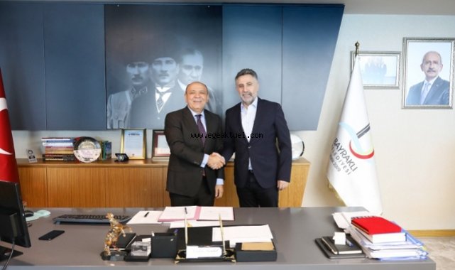 Bayraklı’da 40 depremzede öğrenciye eğitim bursu desteği