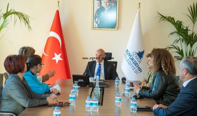 Başkan Soyer kadın belediye başkanlarıyla buluştu