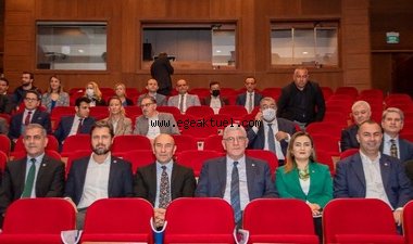 Başkan Soyer üç hizmet yılını Millet İttifakı'na anlattı