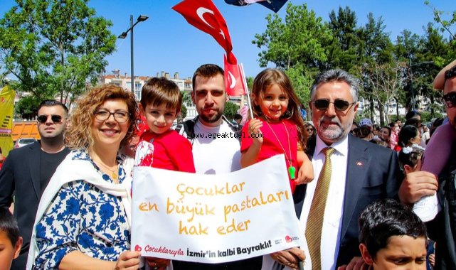 Bayraklı’da 23 Nisan coşkusu!