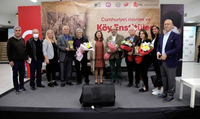 Bayraklı’da ‘Köy Enstitüleri’ unutulmadı