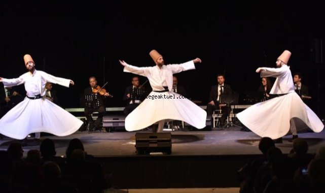 Bornova’da huzur dolu gece