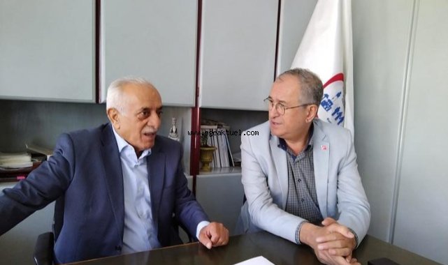 “Kim yoksulluk yok diyorsa akşam pazarına gelsin”