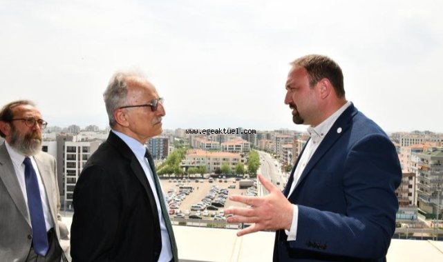 Murat Karayalçın’dan Çiğli Belediyesi’ne Bayram ziyareti