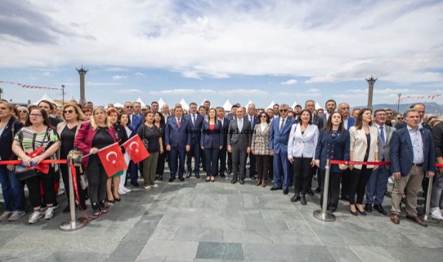 Başkan Soyer CHP’nin 19 Mayıs kutlamasına katıldı