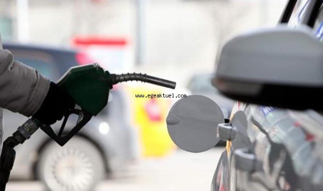 Benzine yeni zam yolda!